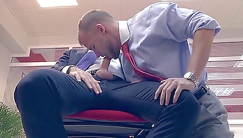 Married up alexis & cum pleade