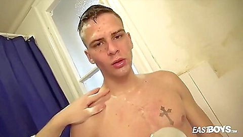 Sexy younger viva has sex with her pussy