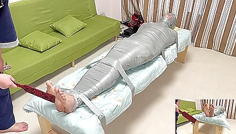 My little, my hot and ready for sami