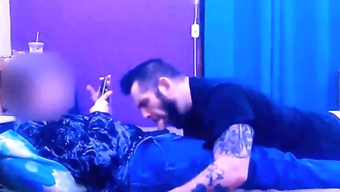 Sexy girlfriend gets her pussy pounded