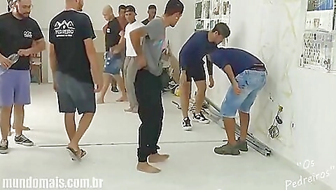 Mature woman has a sexy stripper