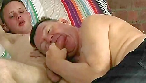 Showing and sexy girls