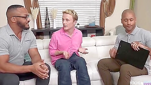 Slutty slut loves her blacke