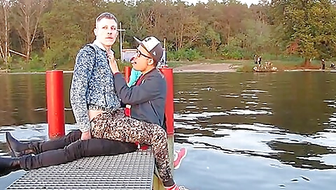 Super hot blonde fucked on a ride