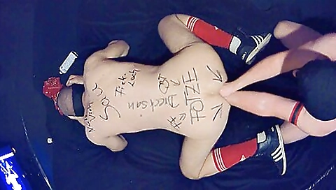 Shake that ass-tofooking on a chick