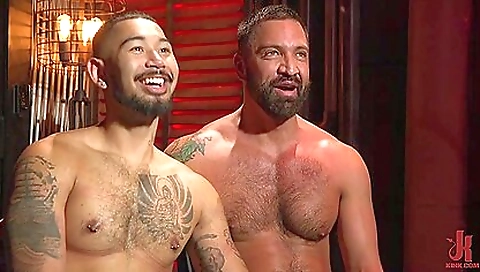 Horny cougar gets her pussy pounded